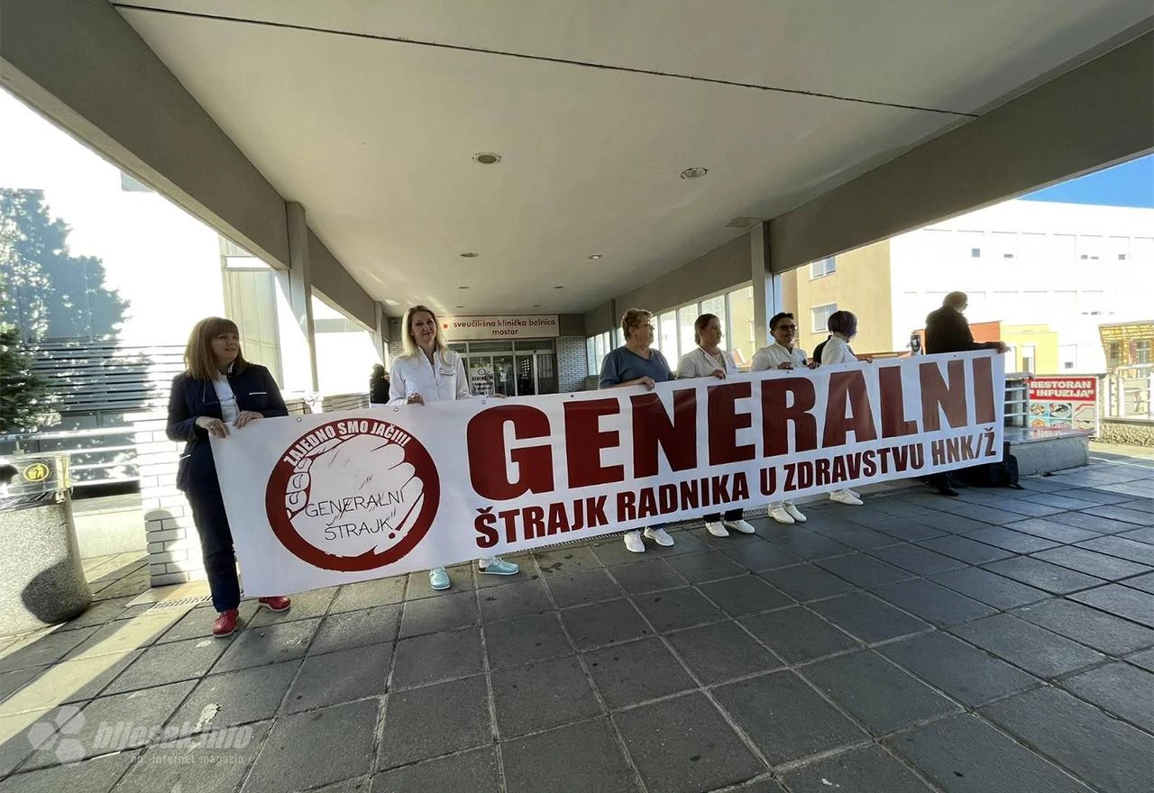 FOTO/VIDEO | Zdravstveni radnici u HNŽ stupili u generalni štrajk