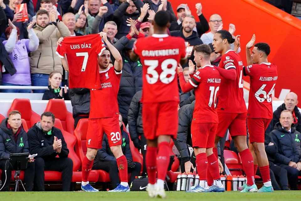 Liverpool siguran, gol posvetili Luisu Diazu
