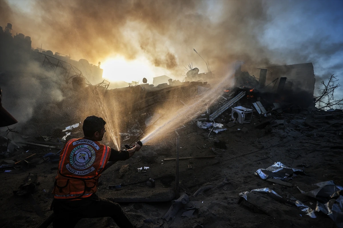 EU traži humanitarne koridore i pauze za Gazu
