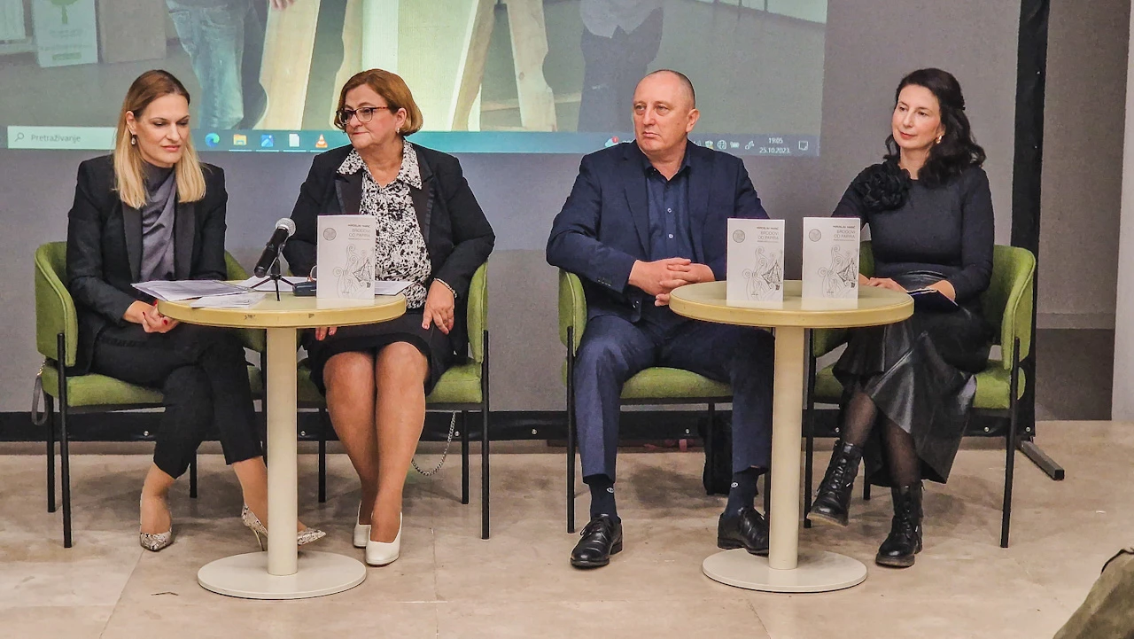 Nastavnik kojeg vole djeca - Miroslav Marić predstavio knjigu o svom radu