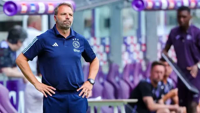 Nakon katastrofalnih rezultata Ajax otpustio trenera