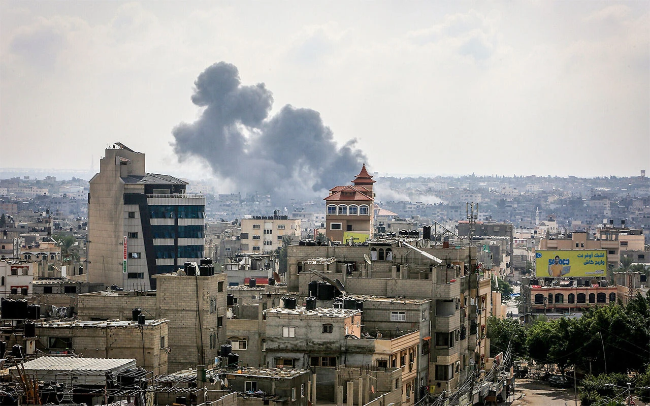 Izrael - Novi napadi na Gazu i Hezbollah