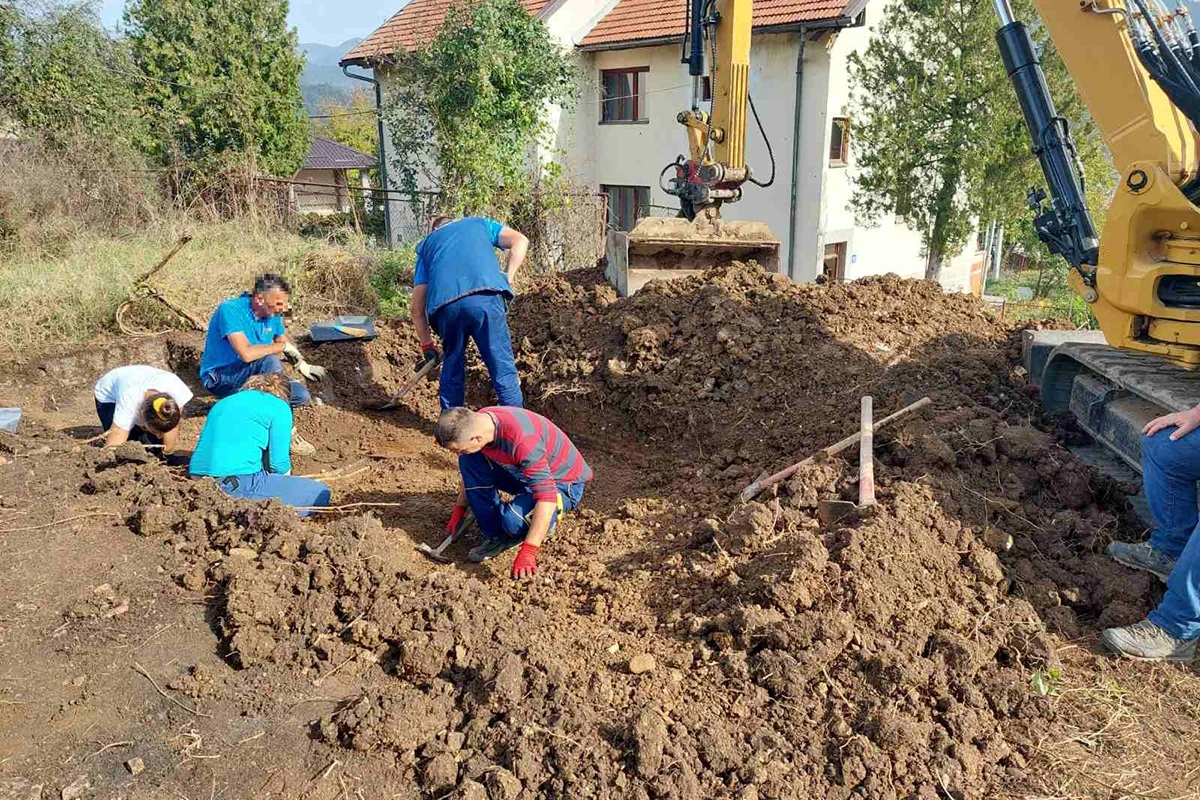 Pronađeni posmrtni ostaci najmanje pet osoba