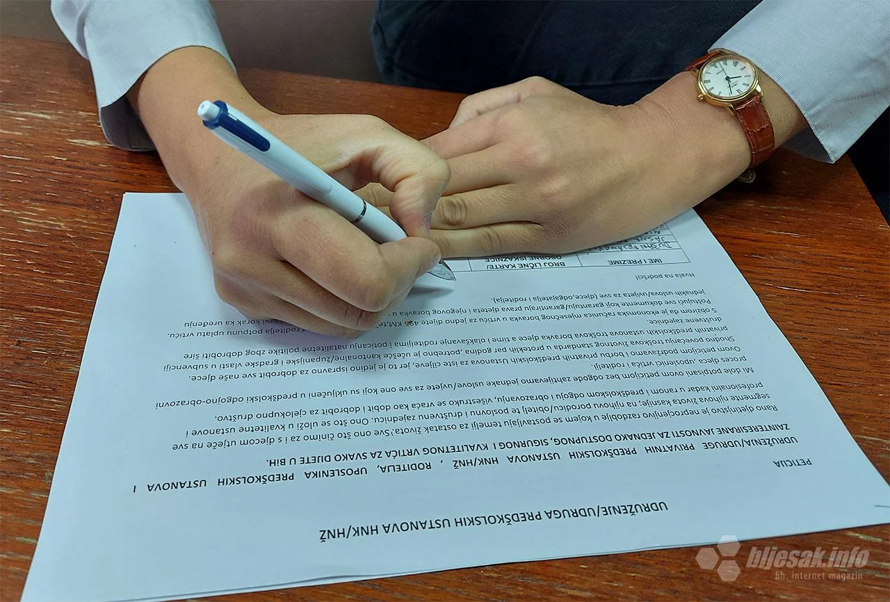 Potpisivanje peticije u Mostaru - Hoće li Grad imati sluha za privatne vrtiće?