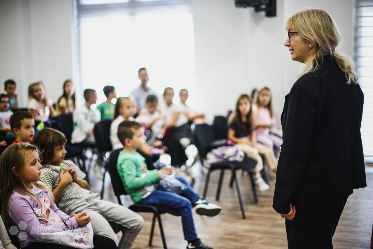 Dječja nedjelja u Mostaru obilježena druženjem s višestruko nagrađivanom bh. književnicom