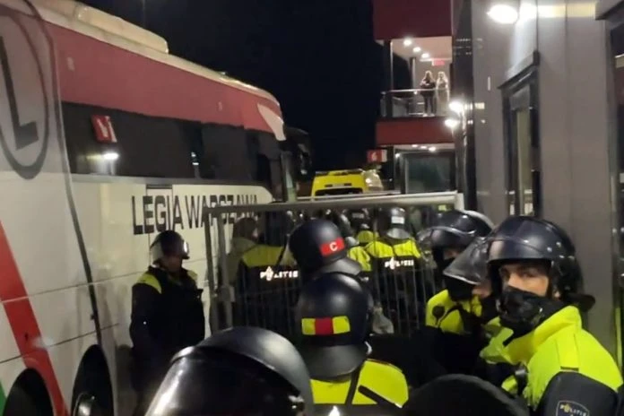 Kaos u Nizozemskoj, privedeni igrači Legije Pankov i Josue