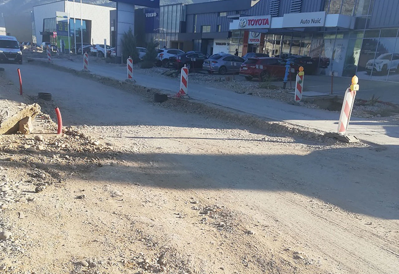 Poduzetnici se žale - Otežano poslovanje zbog rekonstrukcije ceste koje predugo traje