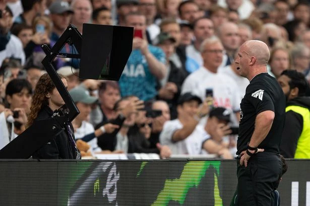 Liverpool traži audio snimku iz VAR sobe 