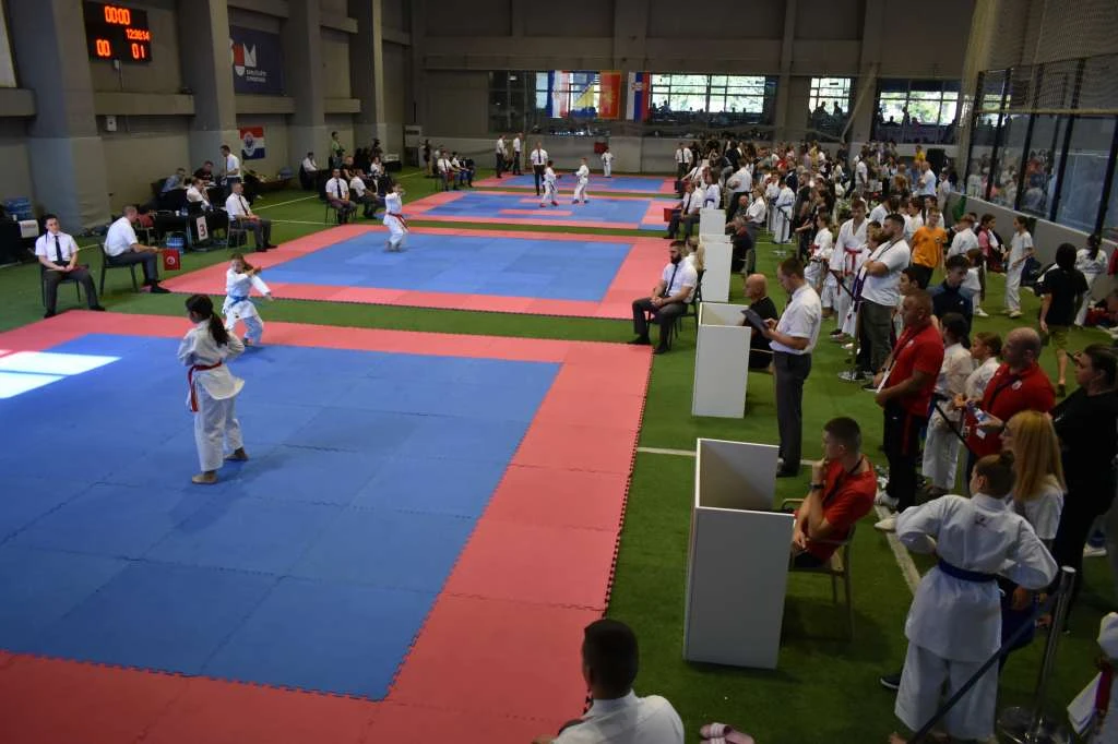 Zrinjski karate kup u Mostaru okupio više od 500 natjecatelja