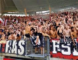 Ultrasi Ajaxa i dalje prijete