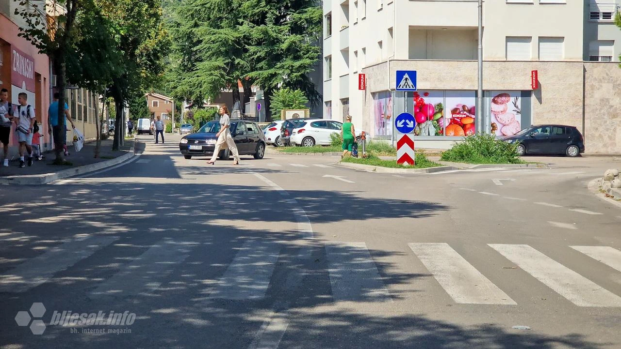 Zar je potrebna inicijativa da se ocrtaju pješački prijelazi?!