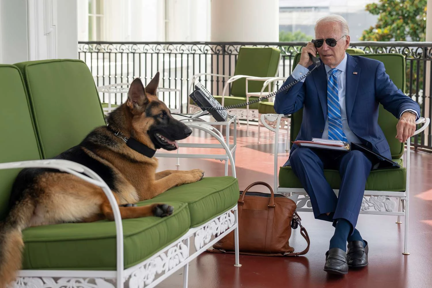 Bidenov pas ugrizao još jednog agenta Tajne službe
