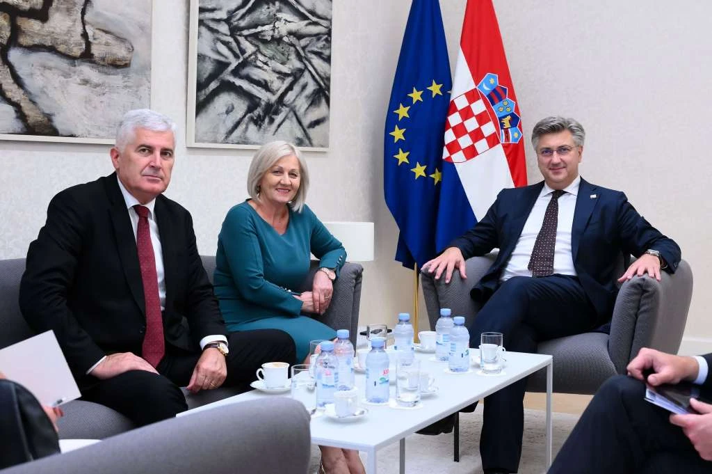 Plenković: Hrvatska se zalaže za što skorije otvaranje pristupnih pregovora BiH s EU-om
