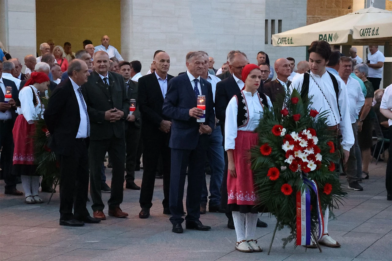Predstavljena knjiga 'Svjedok jednog vremena' Ilije Vrljića