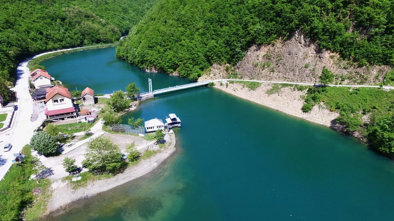 Ne žele svi otići iz BiH - Ovo je priča Matee Topić iz Gračaca
