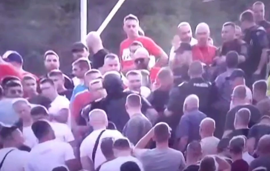 Specijalci intervenirali u Konjicu, nakratko prekinut susret Igmana i Veleža