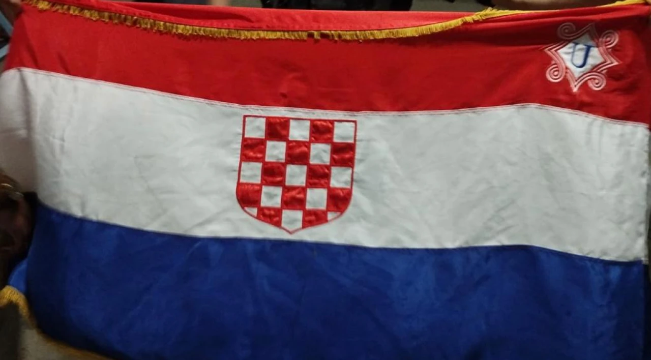 Osuđeni navijači koji su na utakmici Hrvatske isticali ustašku zastavu