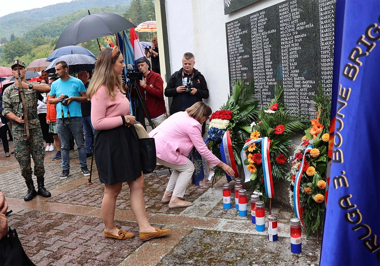 Trideset godina od zločina u Uzdolu: Obitelji i dalje traže pravdu