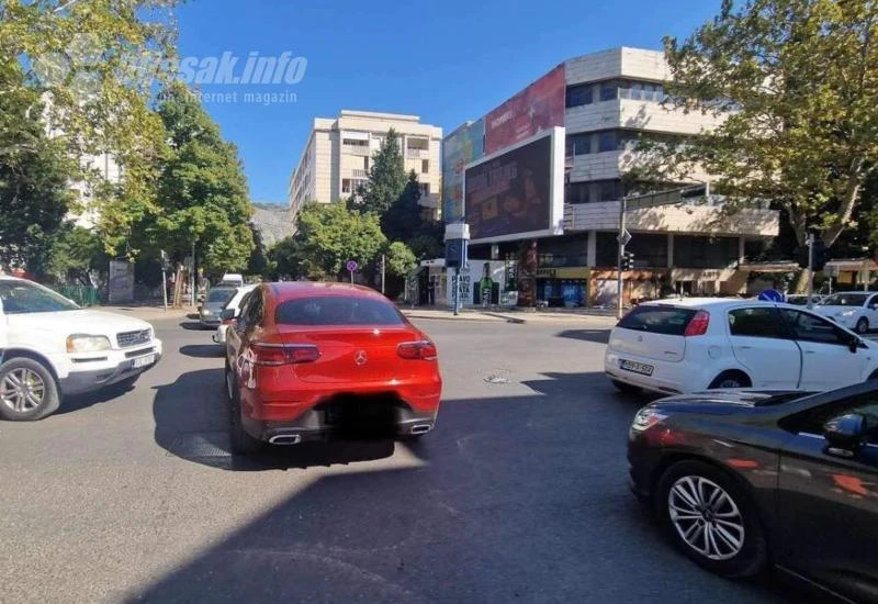 Mostar: Volvom udario Fiata