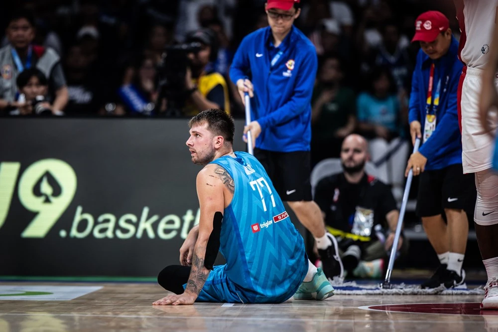 Dončić isključen, Kanada u polufinalu
