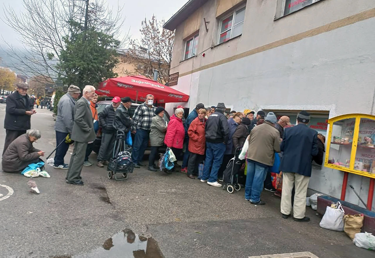 Podaci UN-a: U javnim kuhinjama hrani se 19 tisuća građana BiH