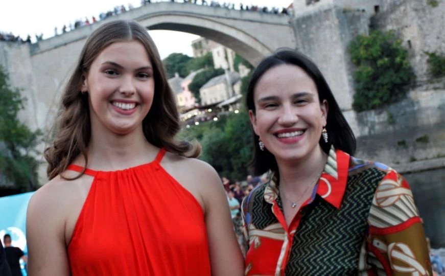 Benjamina Karić za Lanu ‘odriješila kesu’