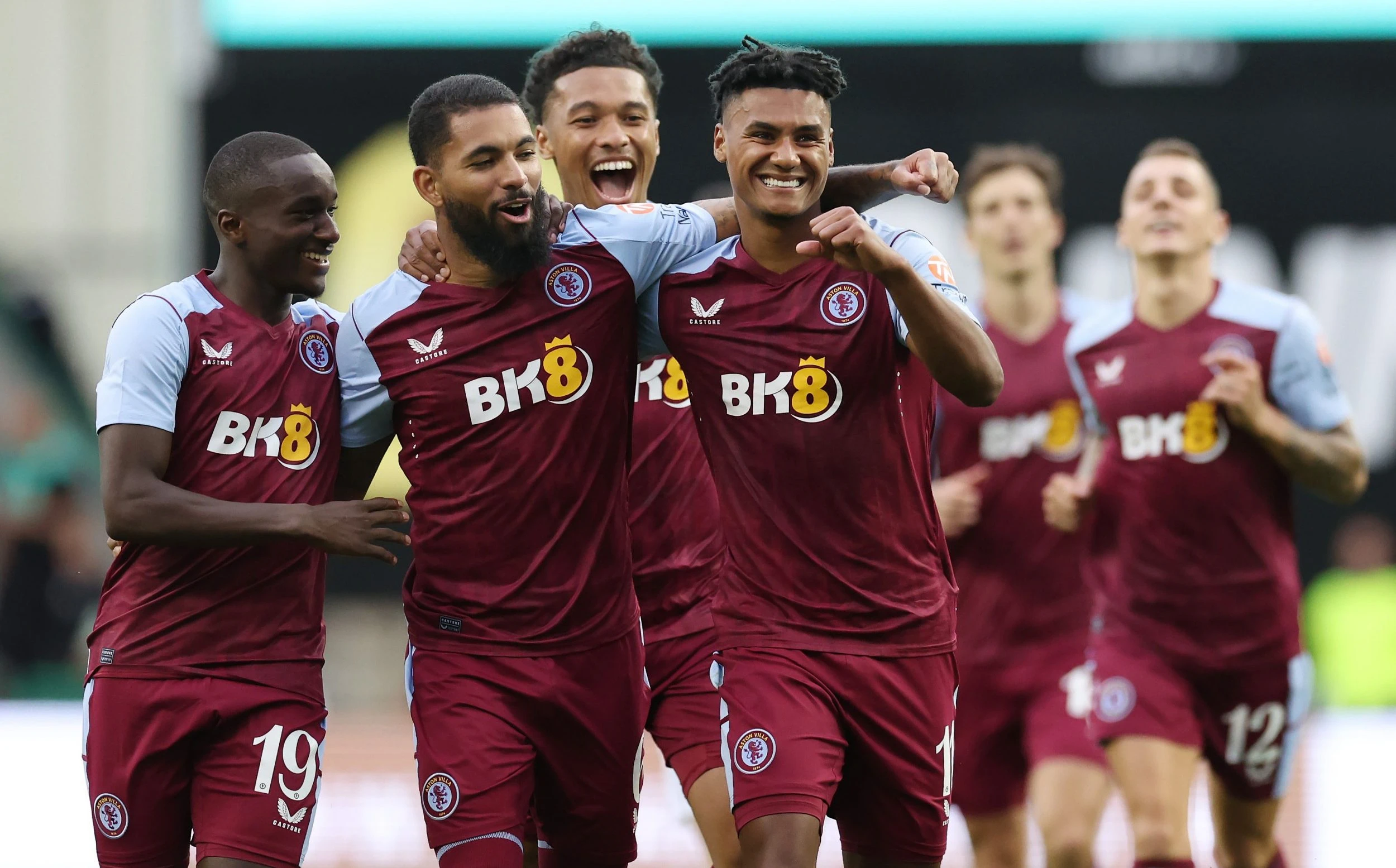 Legia i AZ su jaki, ali je Aston Villa daleko ispred svih