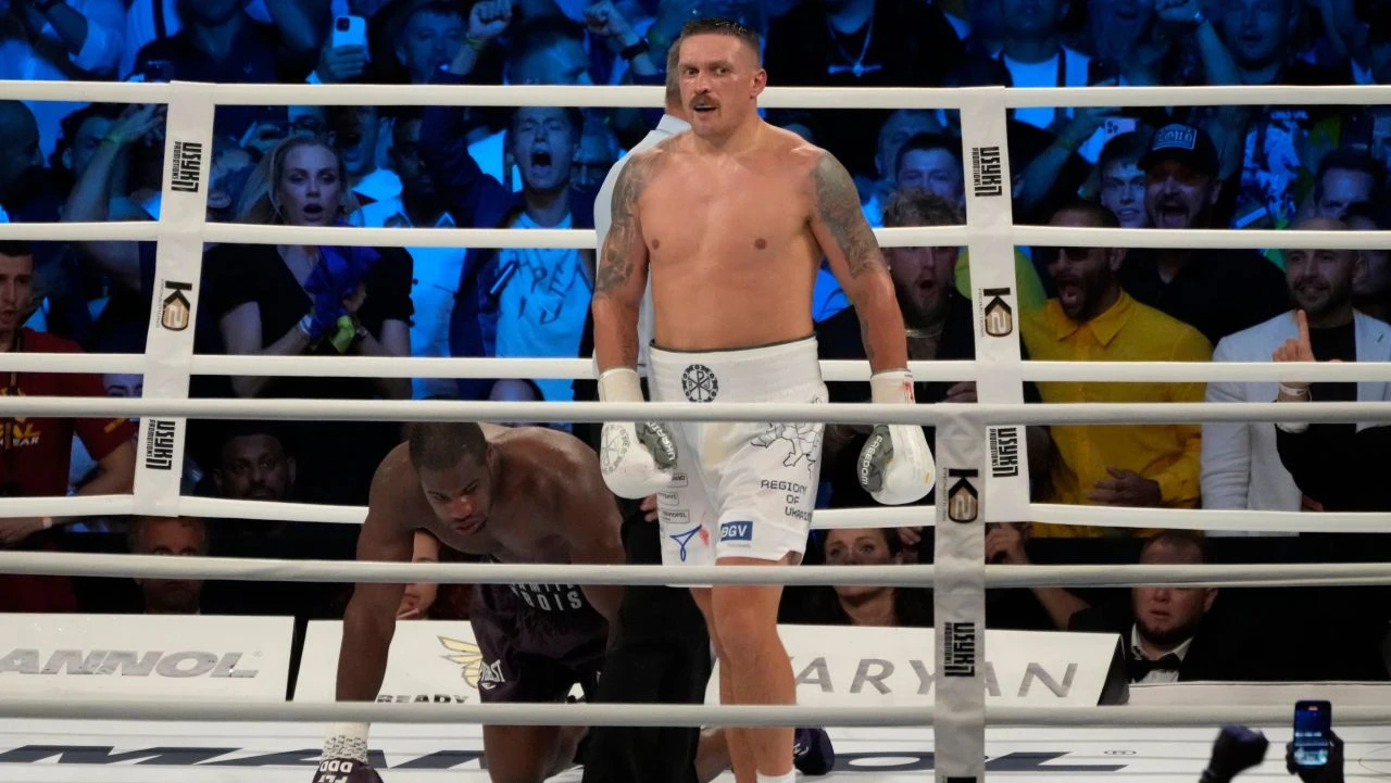 Usyk je slavio, ostala dilema iz pete runde