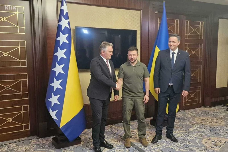 Komšić i Bećirović se u Kijevu sastali sa Zelenskim