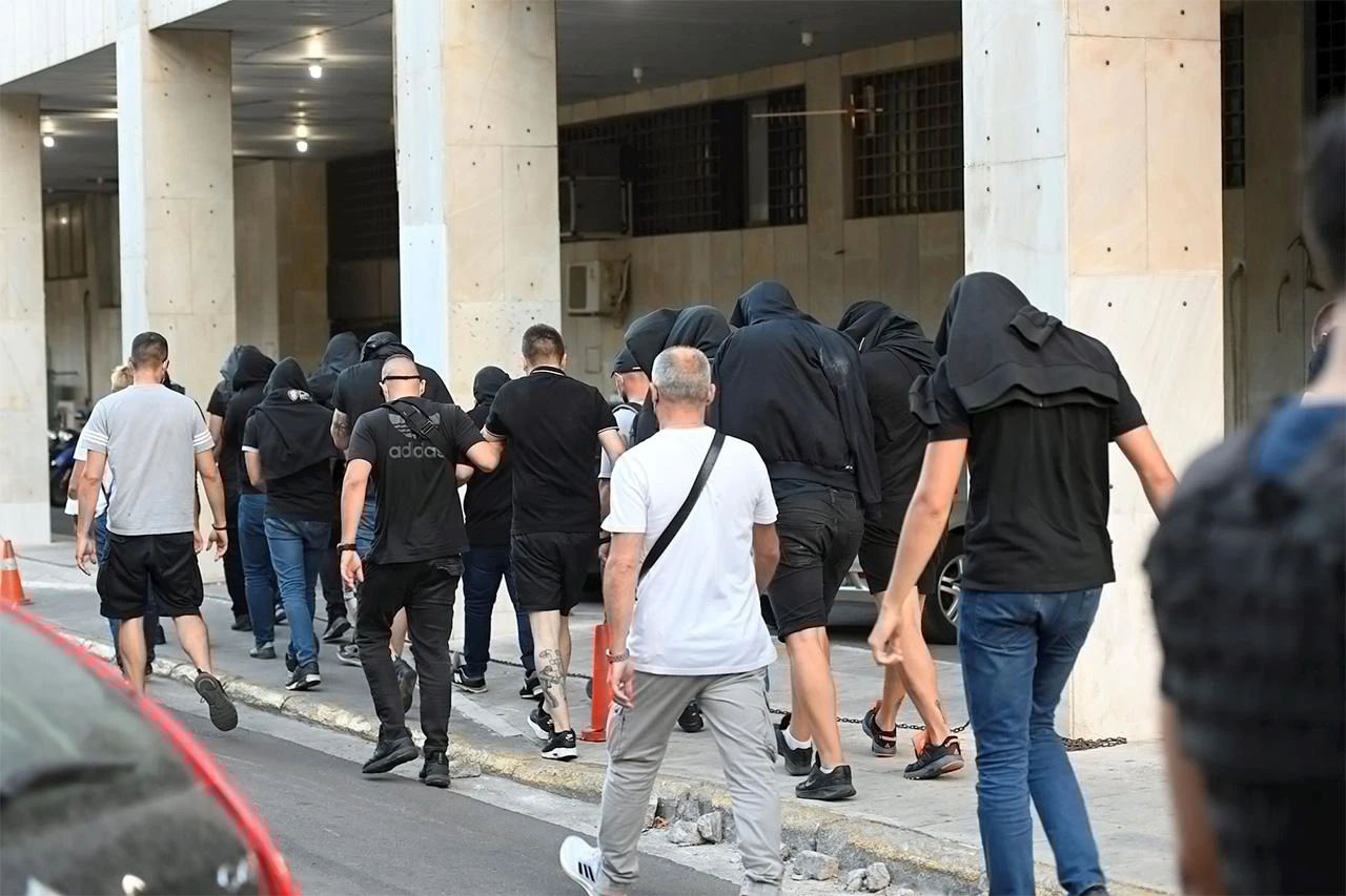Milanović o pritvorenim navijačima: To je politička farsa
