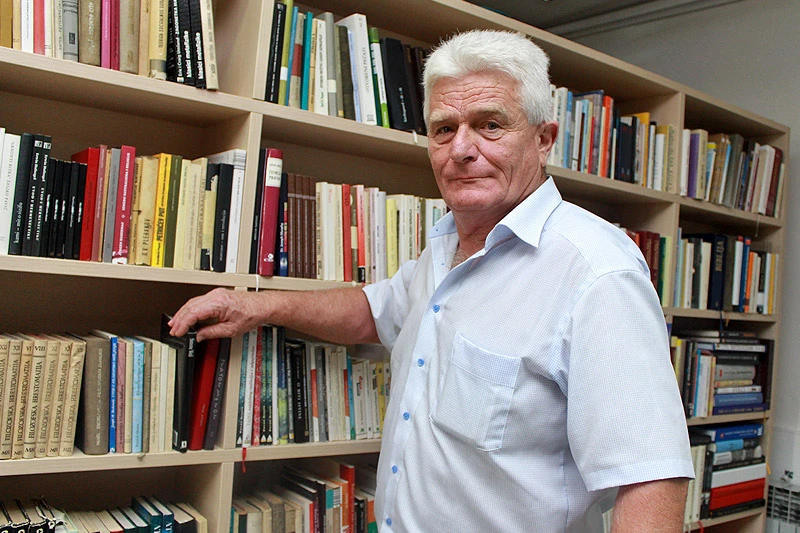 Preminuo širokobriješki profesor Mirko Cigić