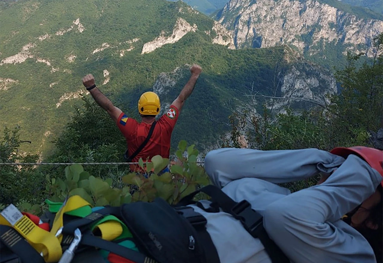 GSS spasio strane državljana na vrhu Vis