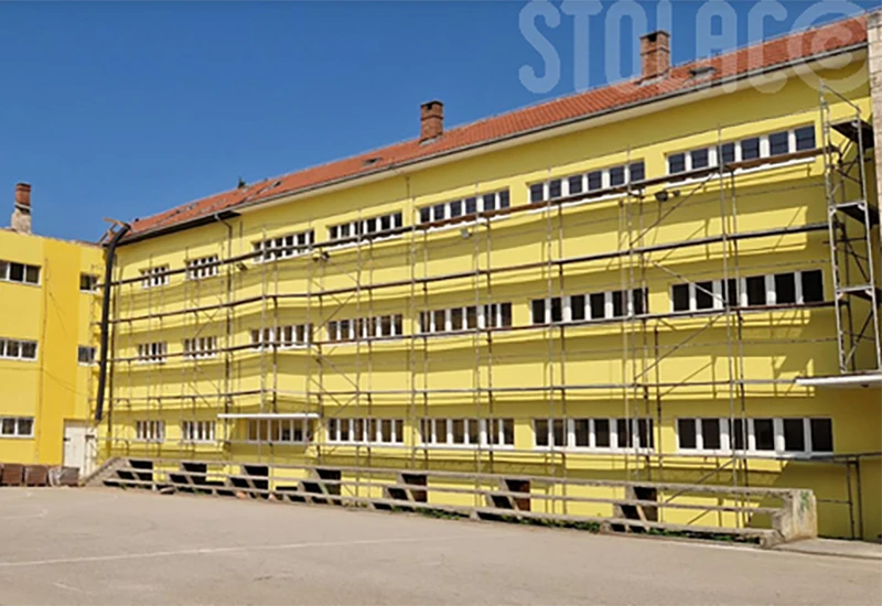 Završen "sporni" dio fasade na Osnovnoj školi u Stocu
