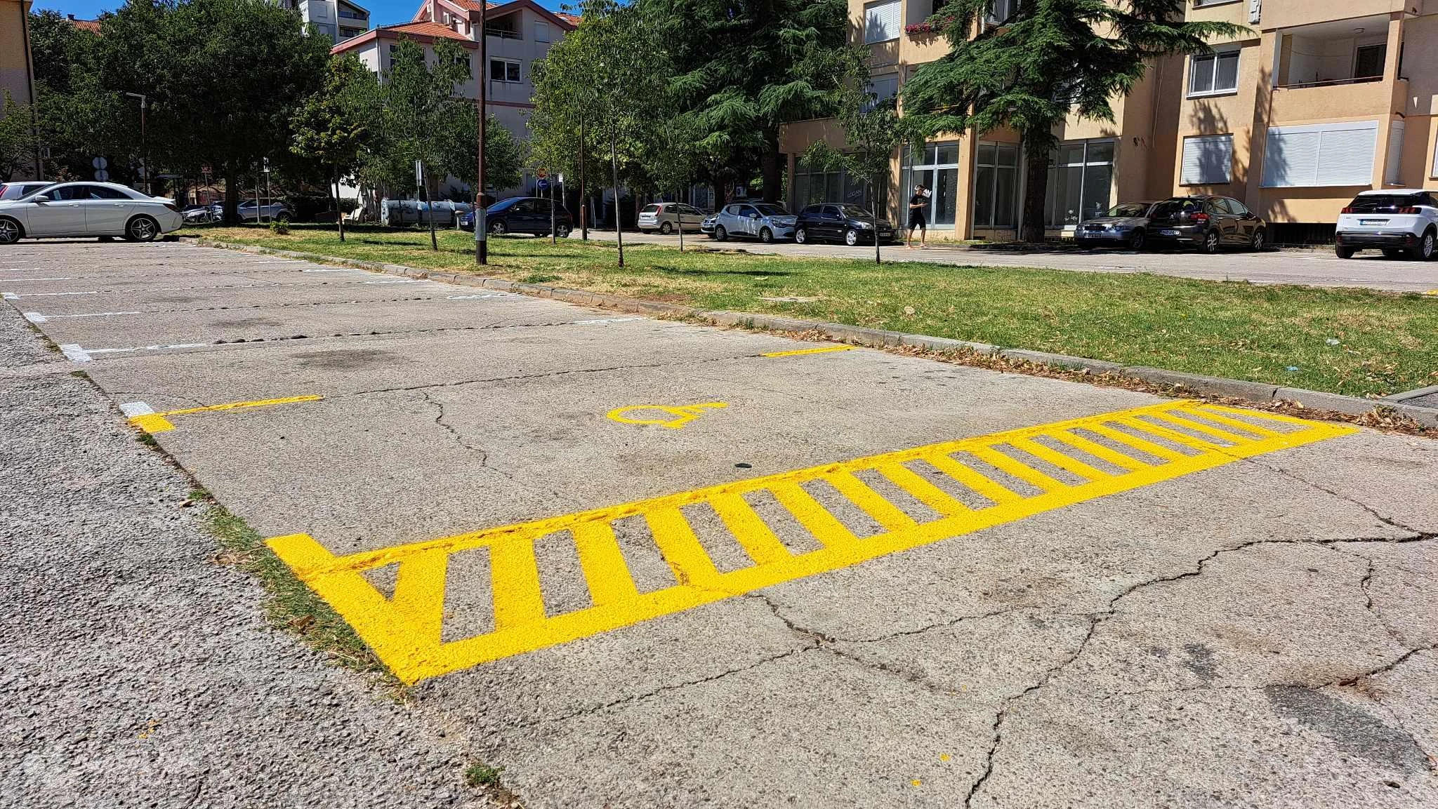 Mostar: 'Zagrebačka' dobila parking mjesta za invalide