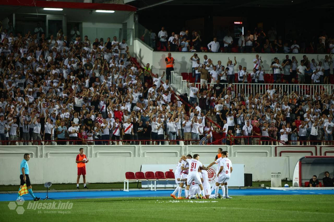 FOTO| Povijest se piše: Zrinjski razbija Islanđane, Plemići utrpali pet komada za poluvrijeme!