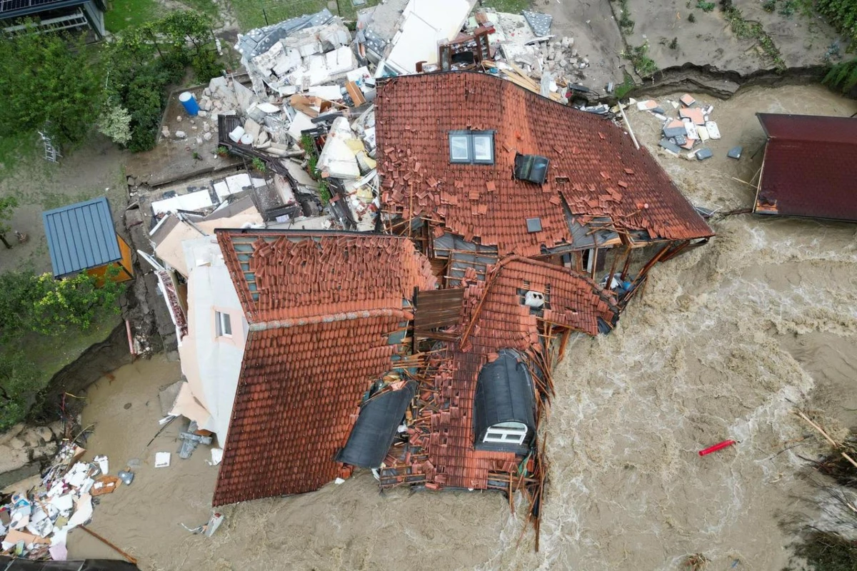 Najgore poplave u Sloveniji ubile šestero ljudi