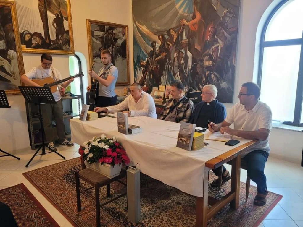 Predstavljena knjiga 'Rimski most na rijeci Šujici' don Ante Markovića