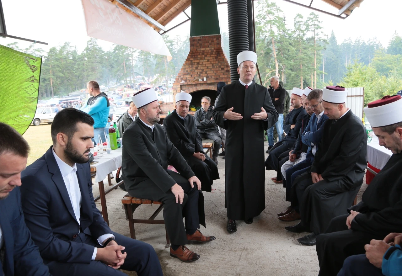 Muftija Porić: Lastavicom svjedočimo BiH koja je napadnuta sa svih strana