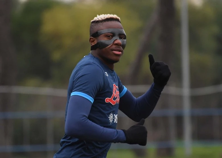Al Hilal nudi Osimhenu više od milijun eura tjedno, ali Nigerijac odbija!