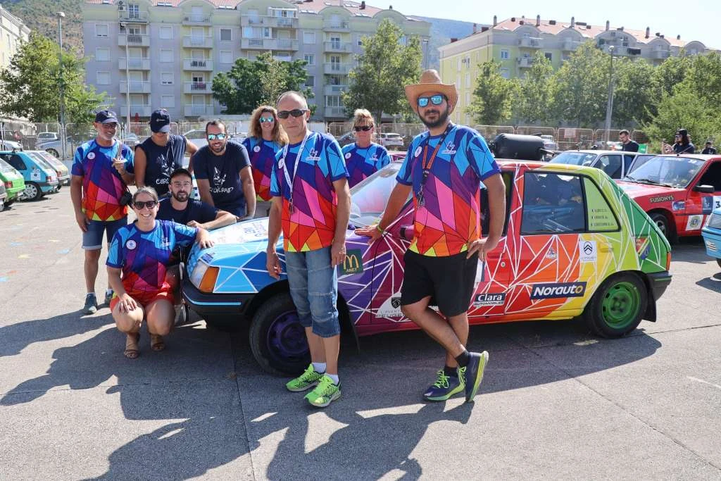 Mostar: Humanitarna Peugeot karavana posjetila Centar „Los Rosales“
