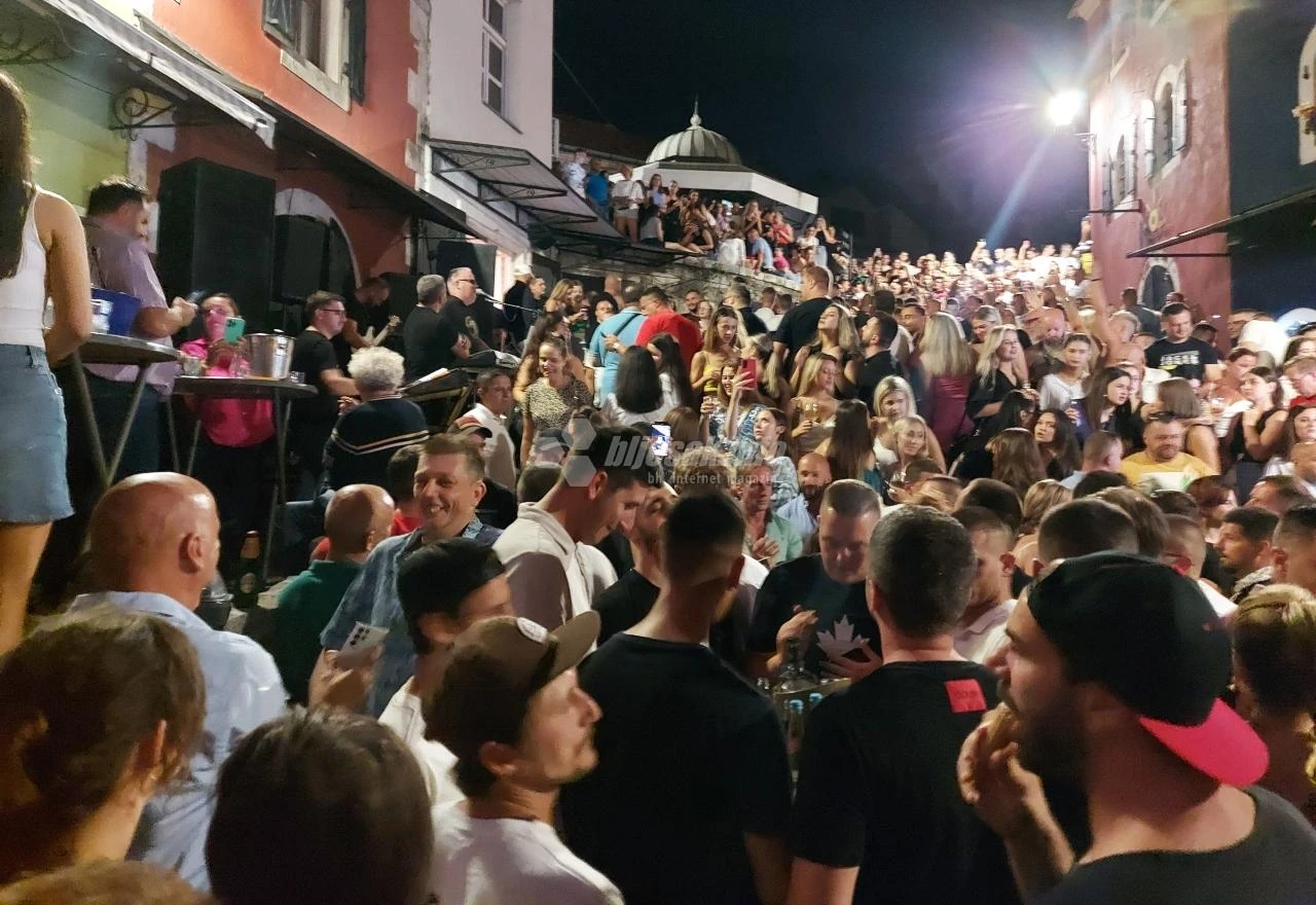 VIDEO | Dejan Matić rasplesao Stari grad