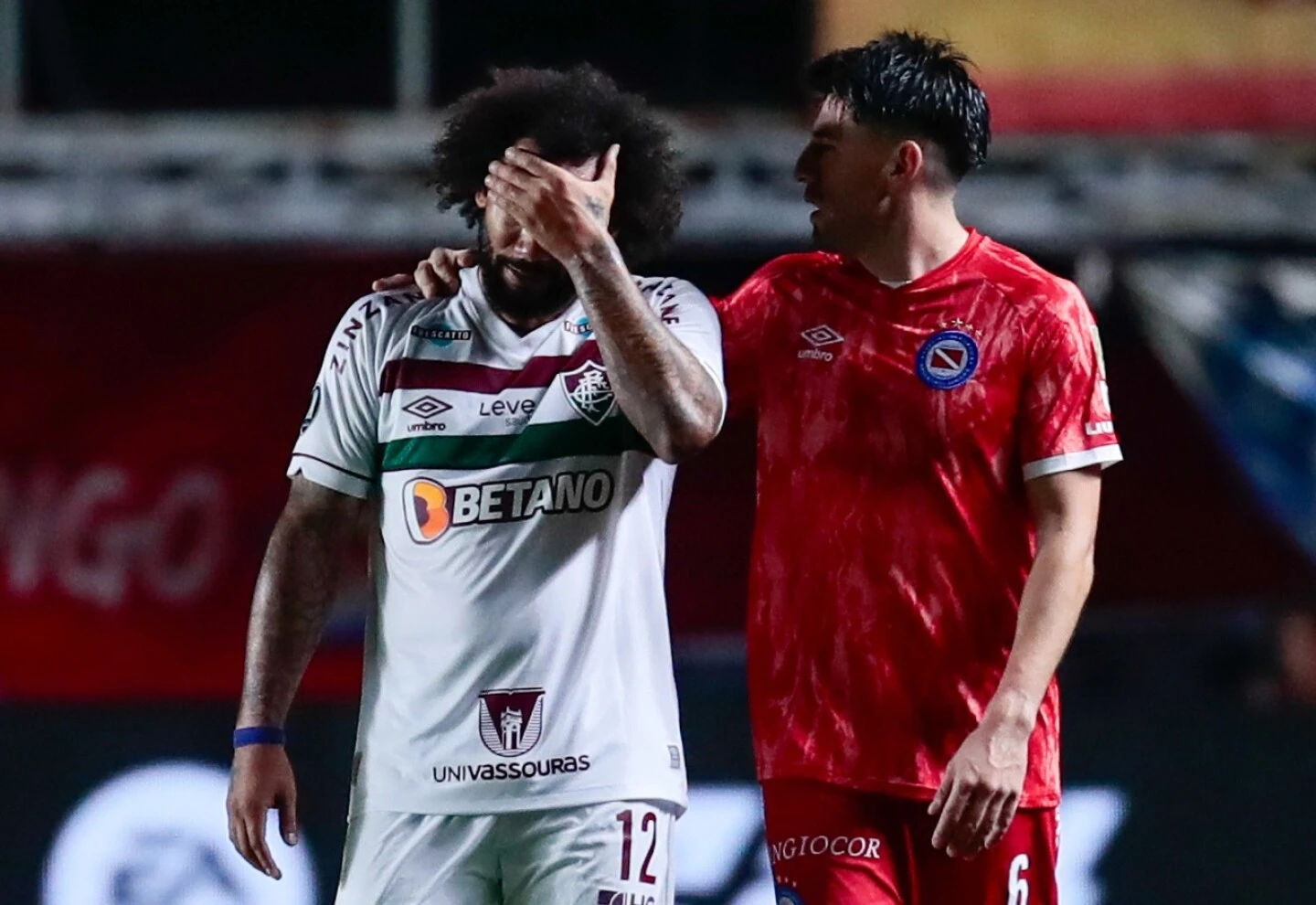 VIDEO I Užasna ozljeda igrača Argentinos Juniorsa i Marcelo u suzama