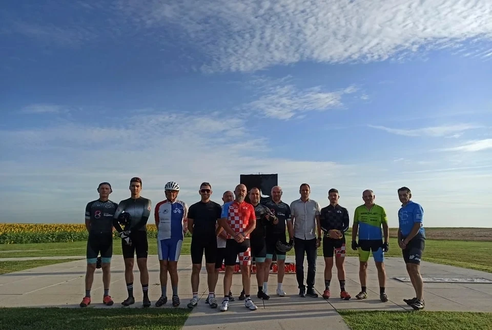 S Ovčare krenuo 14. Memorijalni biciklistički ultramaraton do Dubrovnika