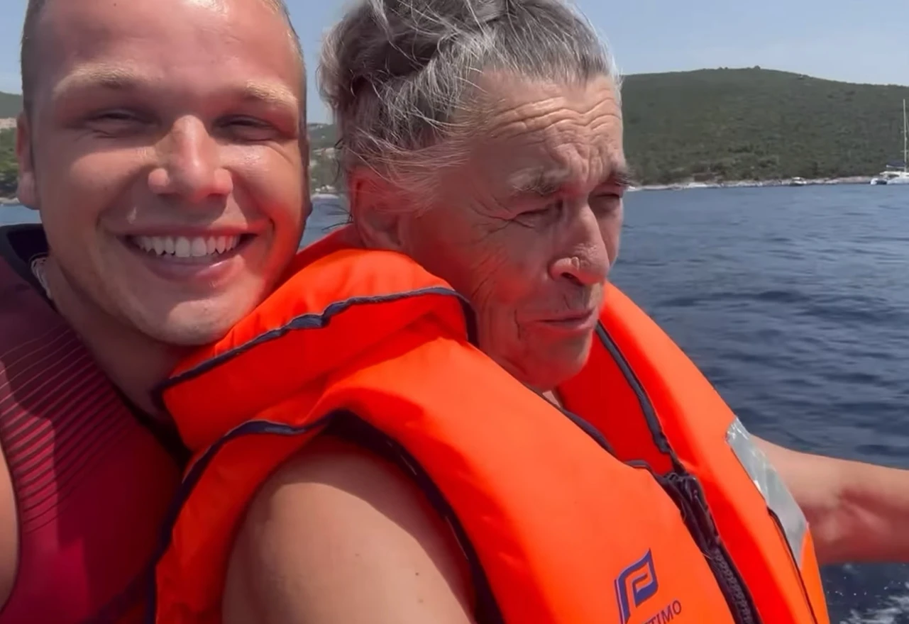 VIDEO | Baka 'provozala' Stanivukovića
