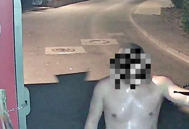 VIDEO | Vandalizam u Neumu: Trojka snimljena u pokušaju obijanja frižidera