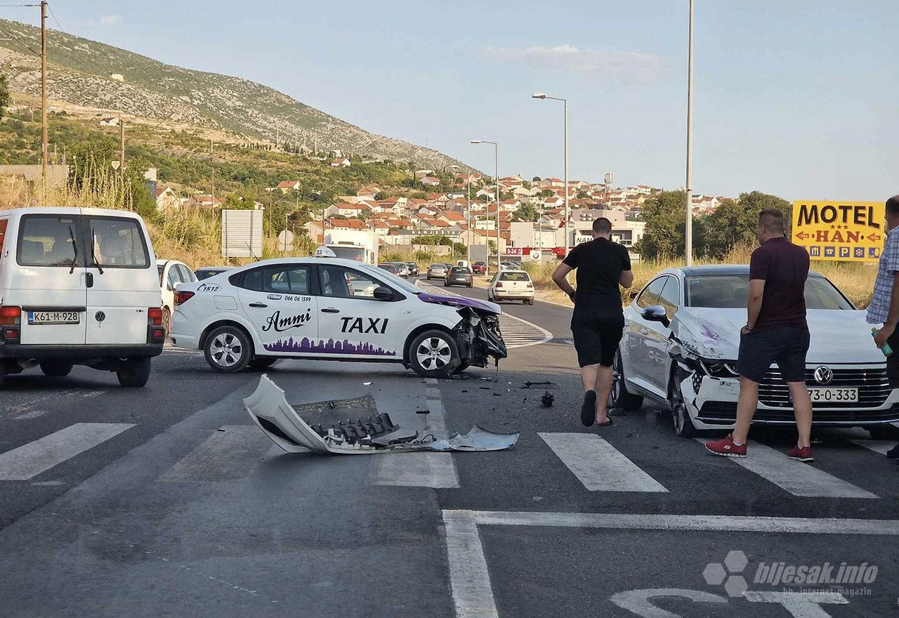 Prometna nesreća kod skretanja za Opine