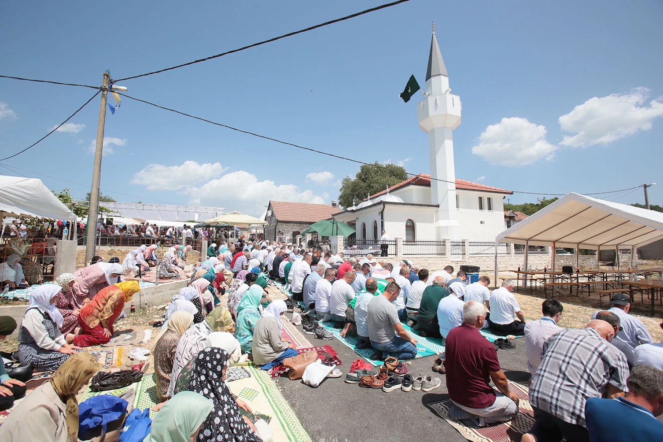 Reisul-ulema Kavazović iz Neuma: Nije stvar u kvadratima, stvar je u principu