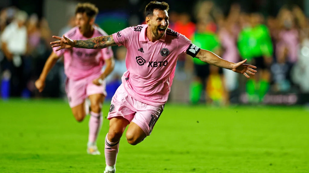 VIDEO I Messi se predstavio u svom stilu, golom iz slobodnjaka
