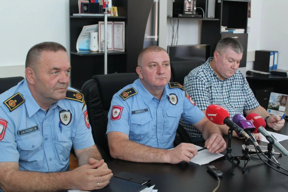 Policija traga za sudionicima u paljevinama automobila u Hercegovini