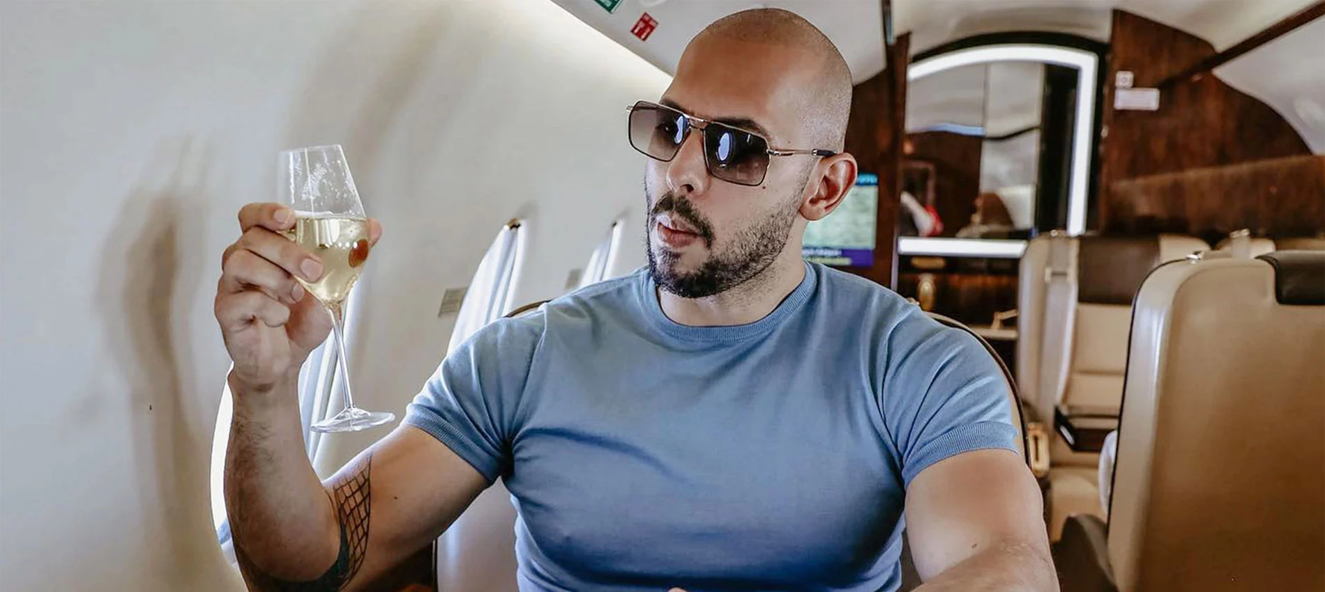 Andrew Tate ostaje u kućnom pritvoru